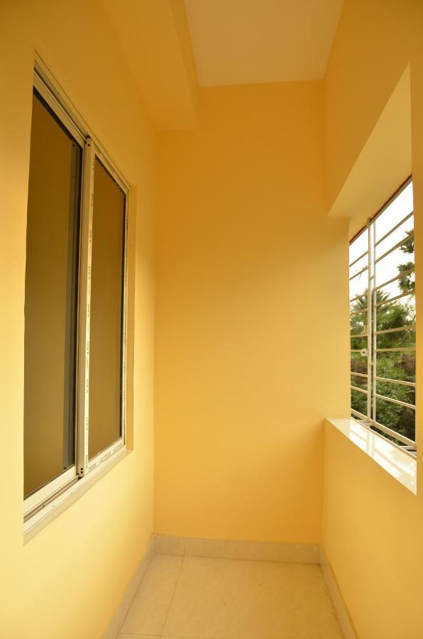 Eco Corporate Inn Kolkata Exterior photo